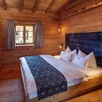Alpglueck Hotel *